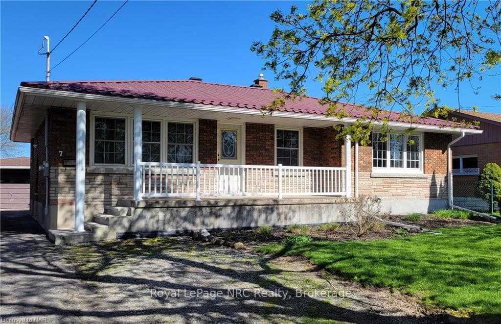 7 Hobson Avenue photo 2