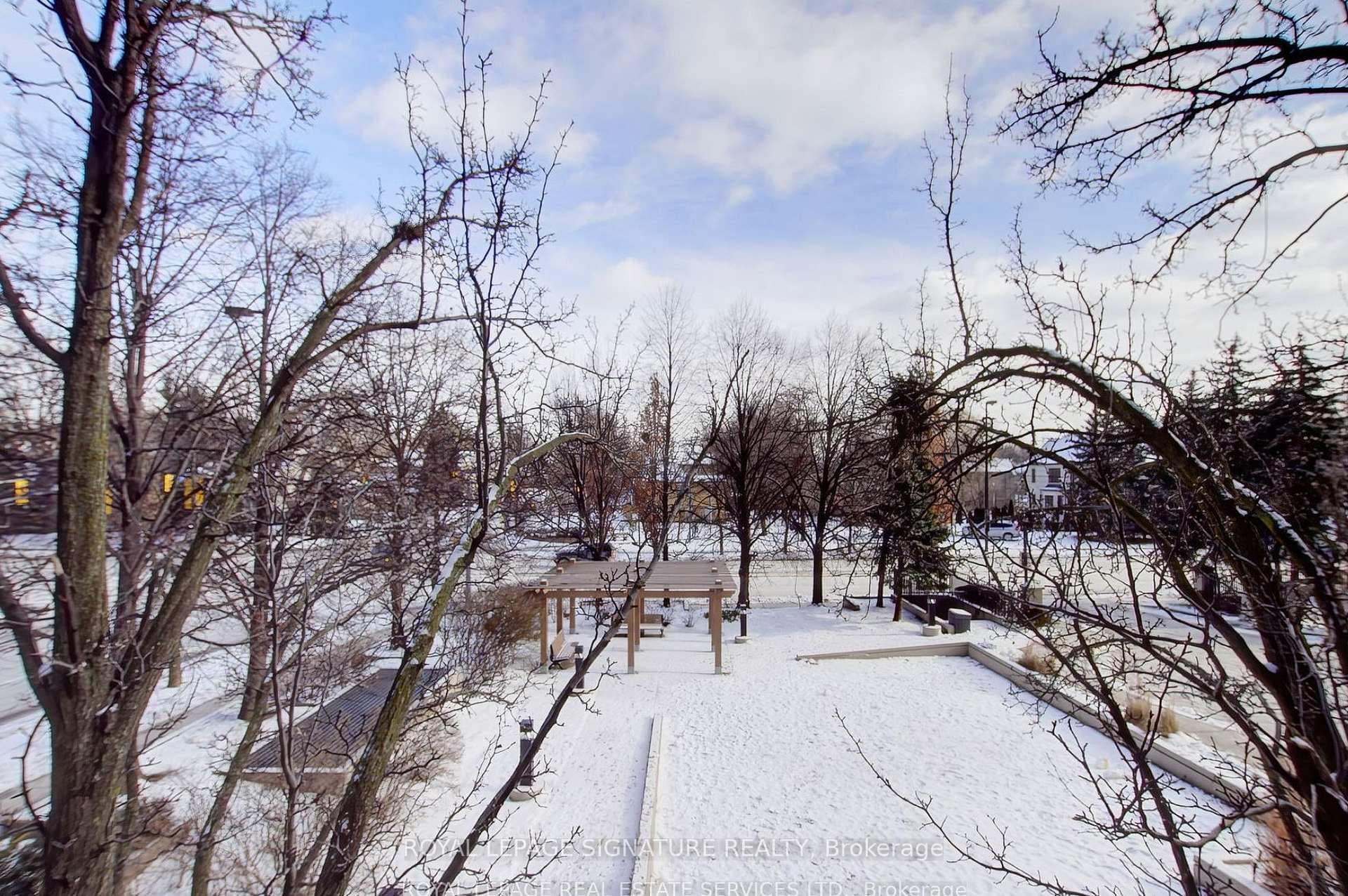 35 Empress Avenue Unit 202 photo 18