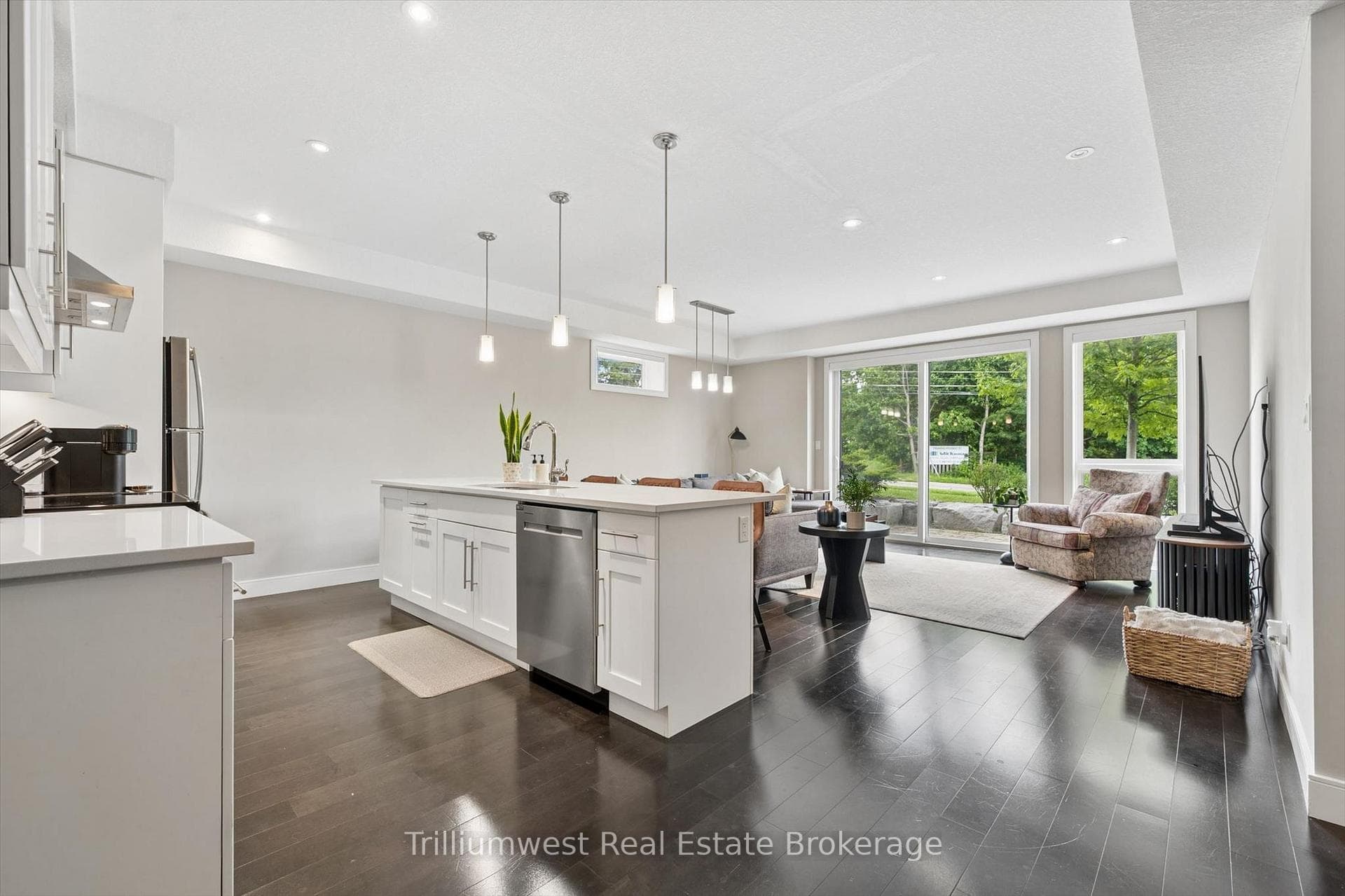 32 Arkell Road Unit 9 photo 12