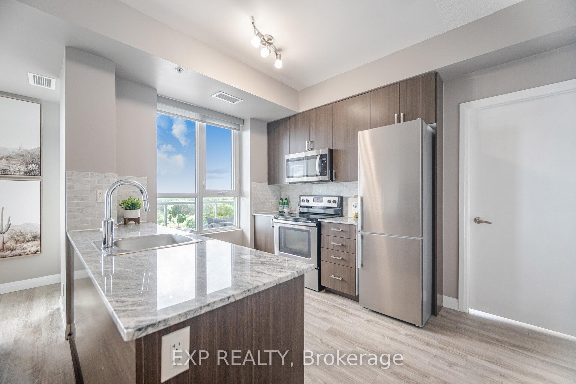 Plenty of Counter Space