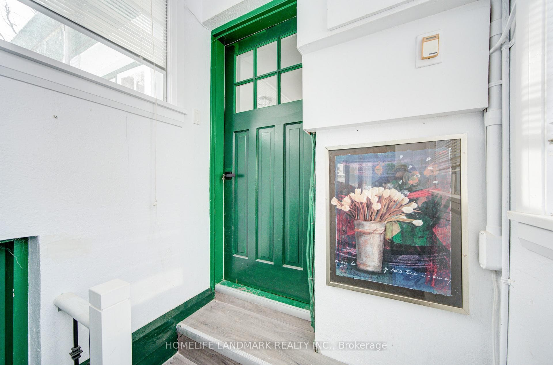 119 Robinson Street photo 3