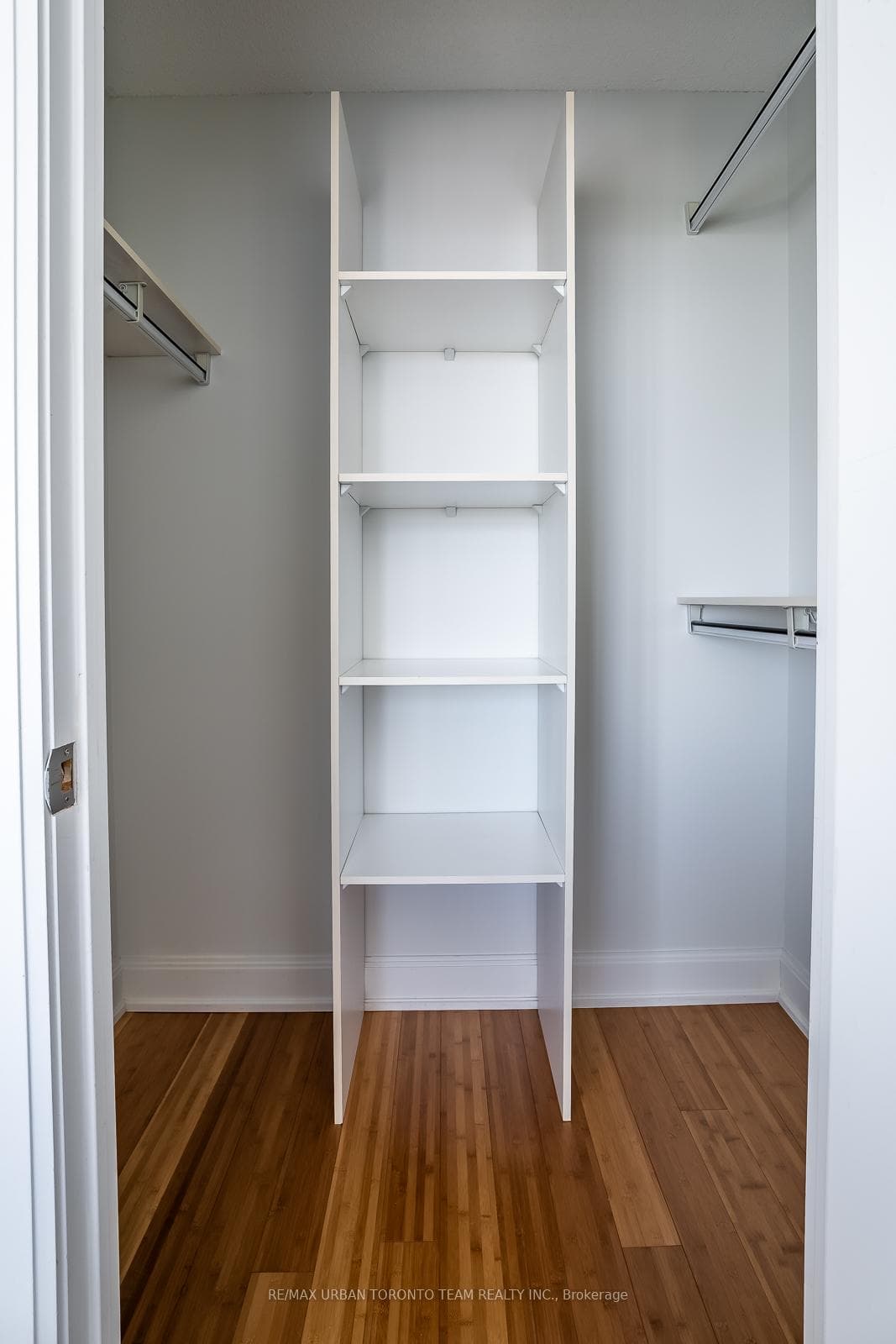 2181 Yonge Street Unit 2903 photo 22
