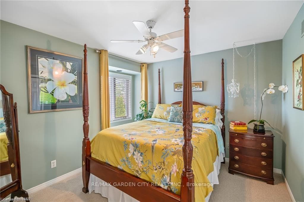 2 Bolger Drive photo 36