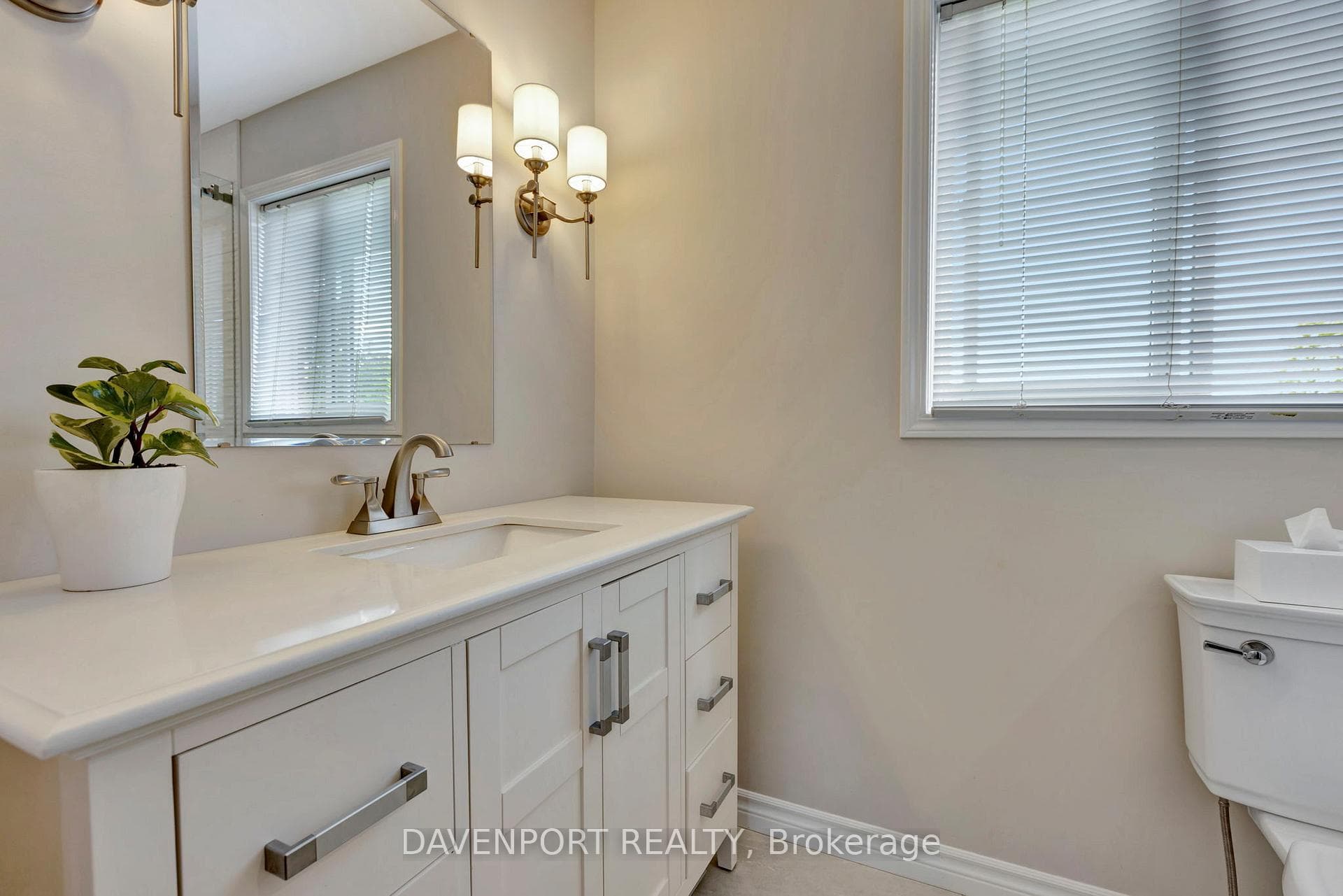 4 Canning Crescent photo 24