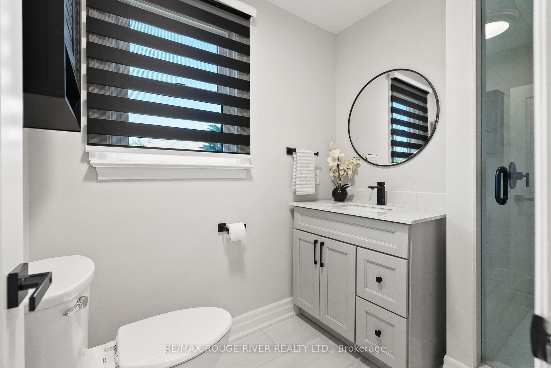 267 Liberty Street photo 16
