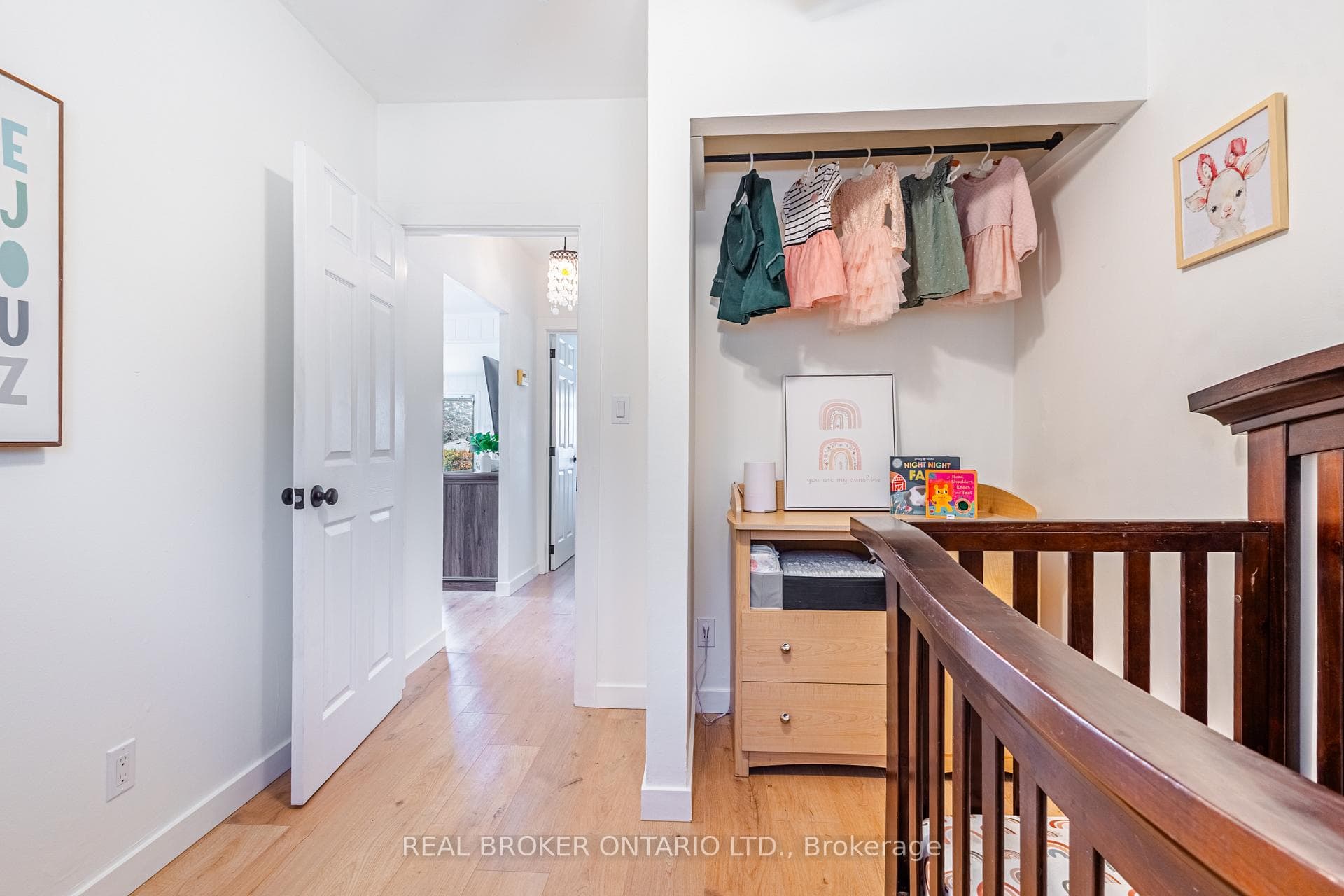 37 Pineway Avenue photo 23