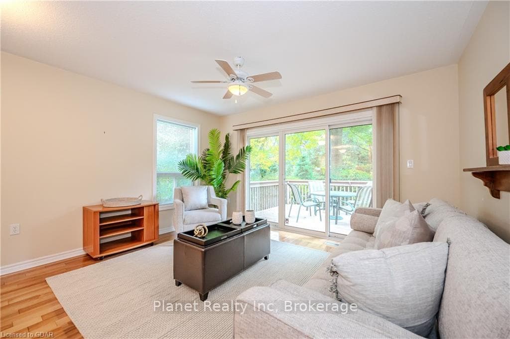 14 SPRUCEHAVEN Court photo 19