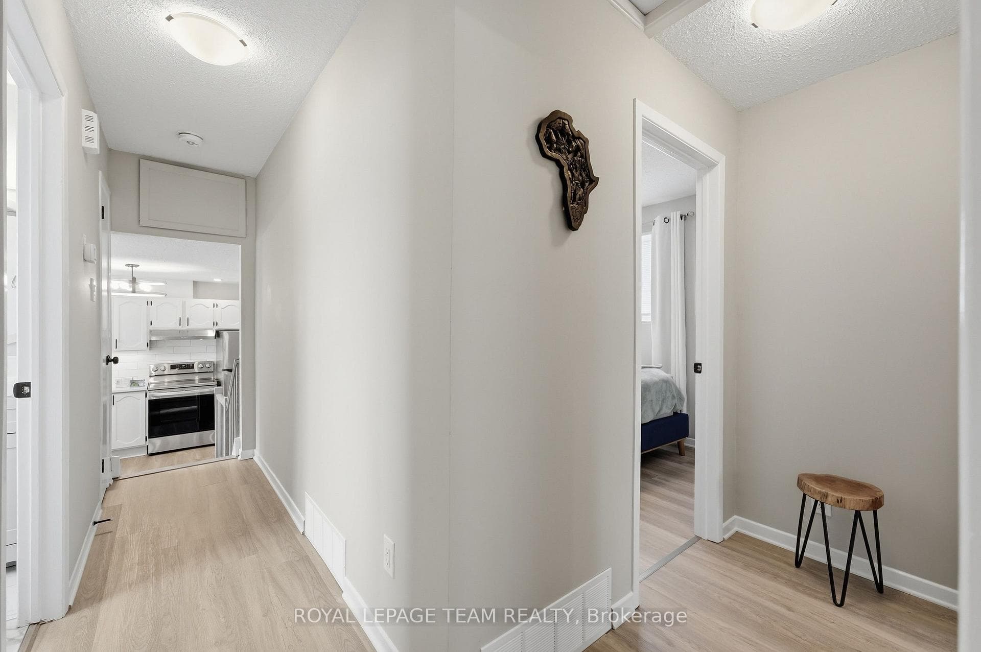 289 Montfort Street photo 26