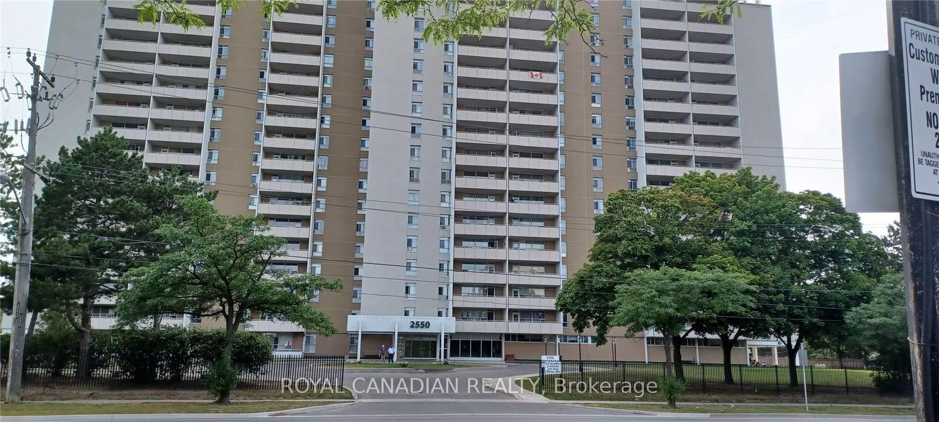 2550 Pharmacy Avenue Unit 307 photo 1