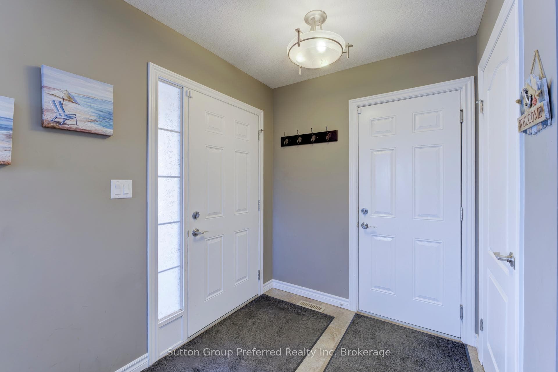 Spacious Foyer with inside entry from garag