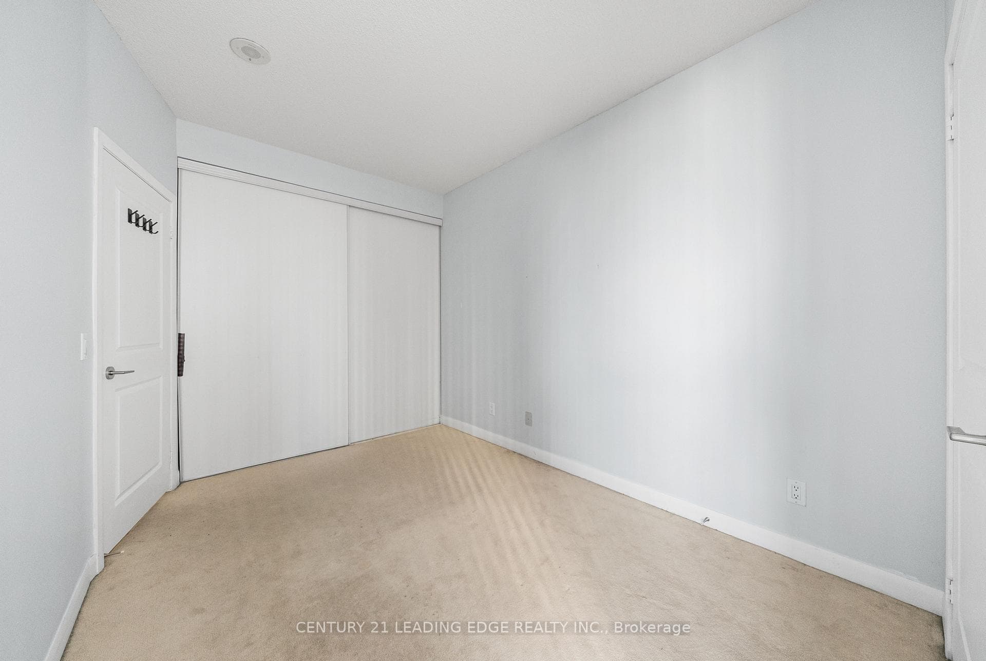 4968 Yonge Street Unit 301 photo 22