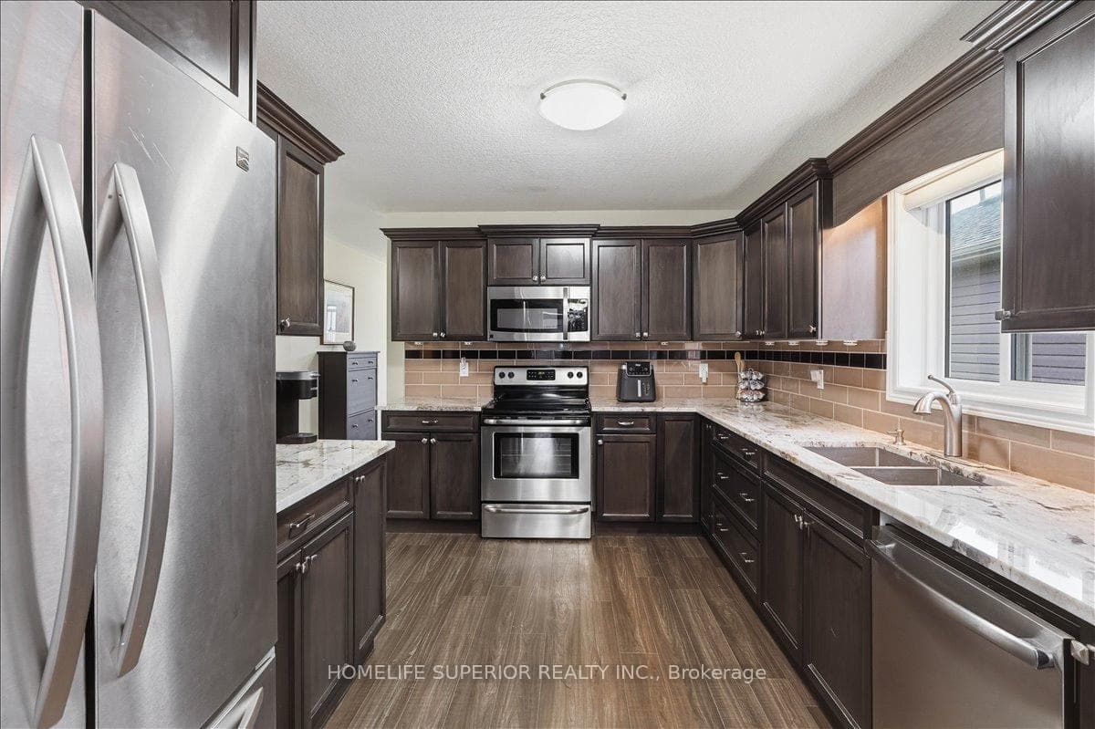 54 Aspen Drive photo 8