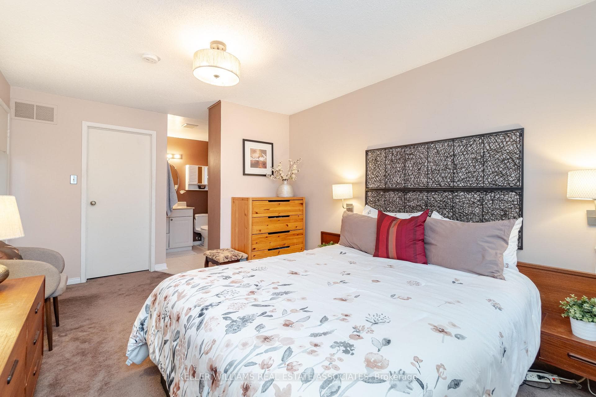 28 Mikado Crescent photo 18