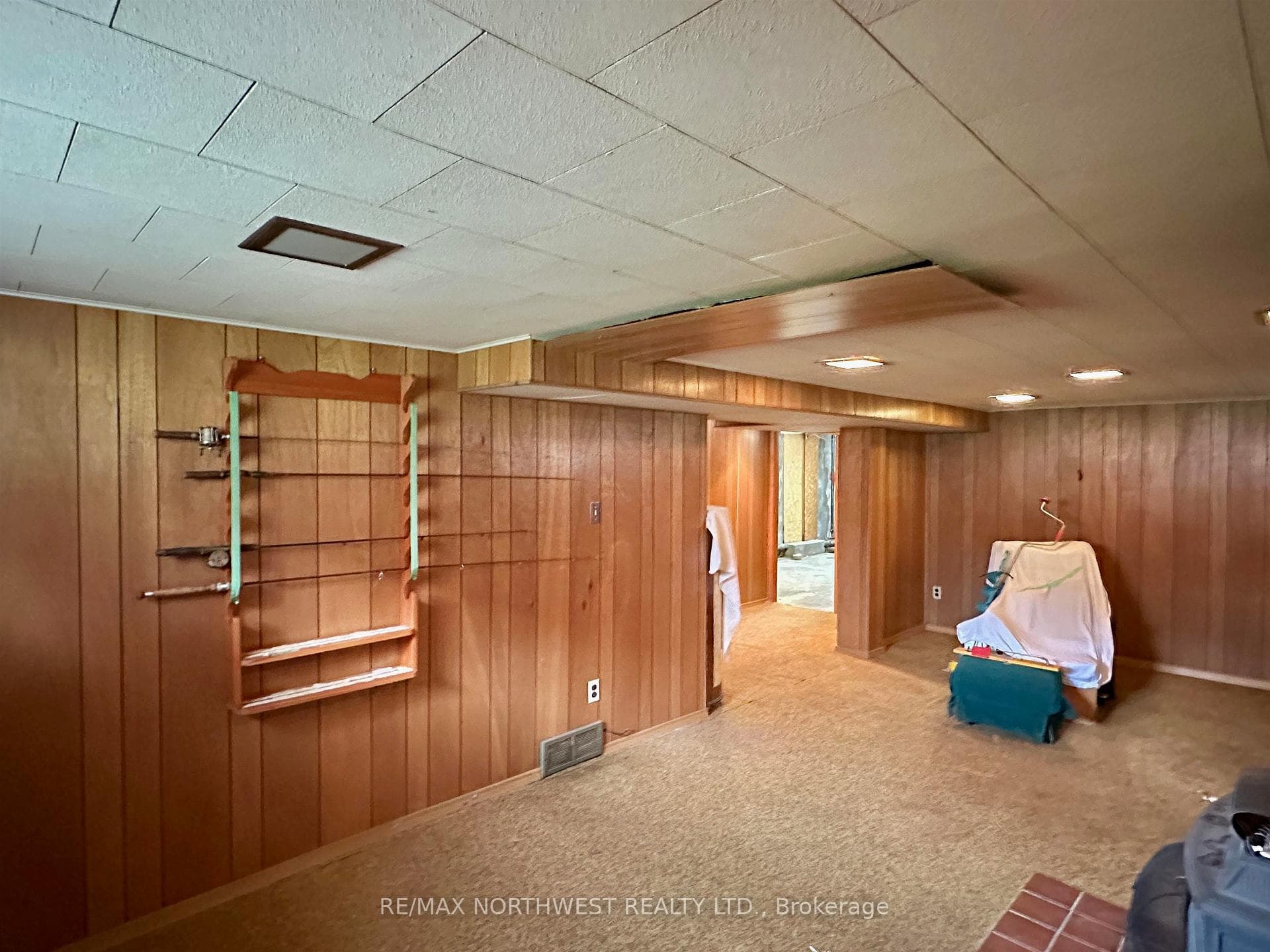 1292 Valley Drive photo 26