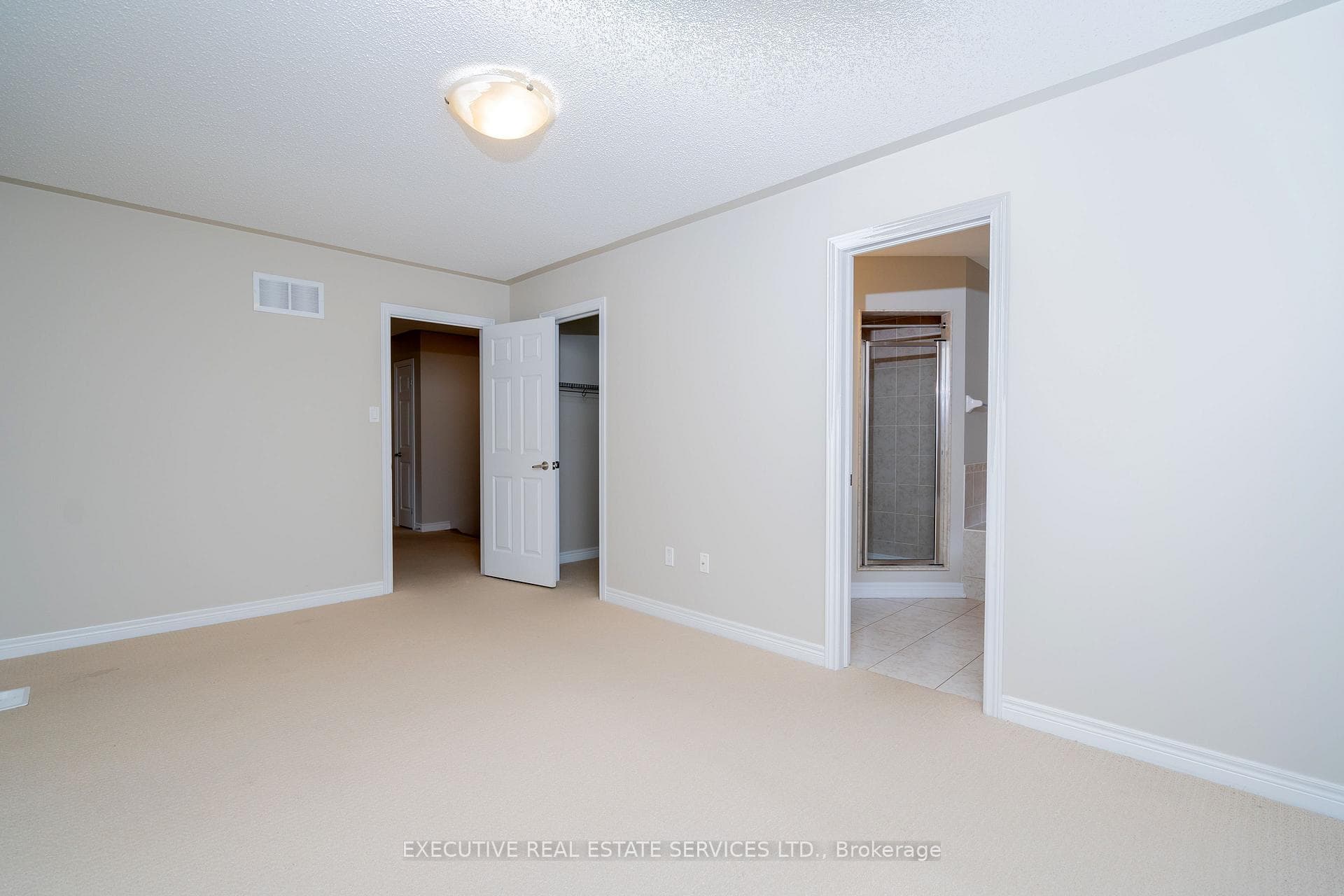 43 Sky Harbour Drive photo 26