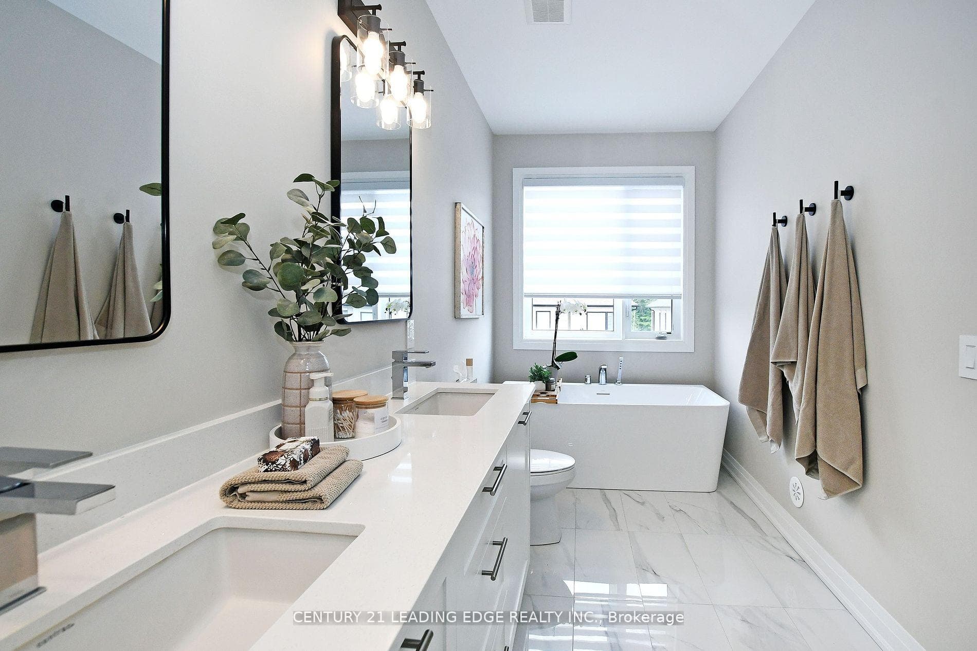 209 Vermont Avenue photo 24