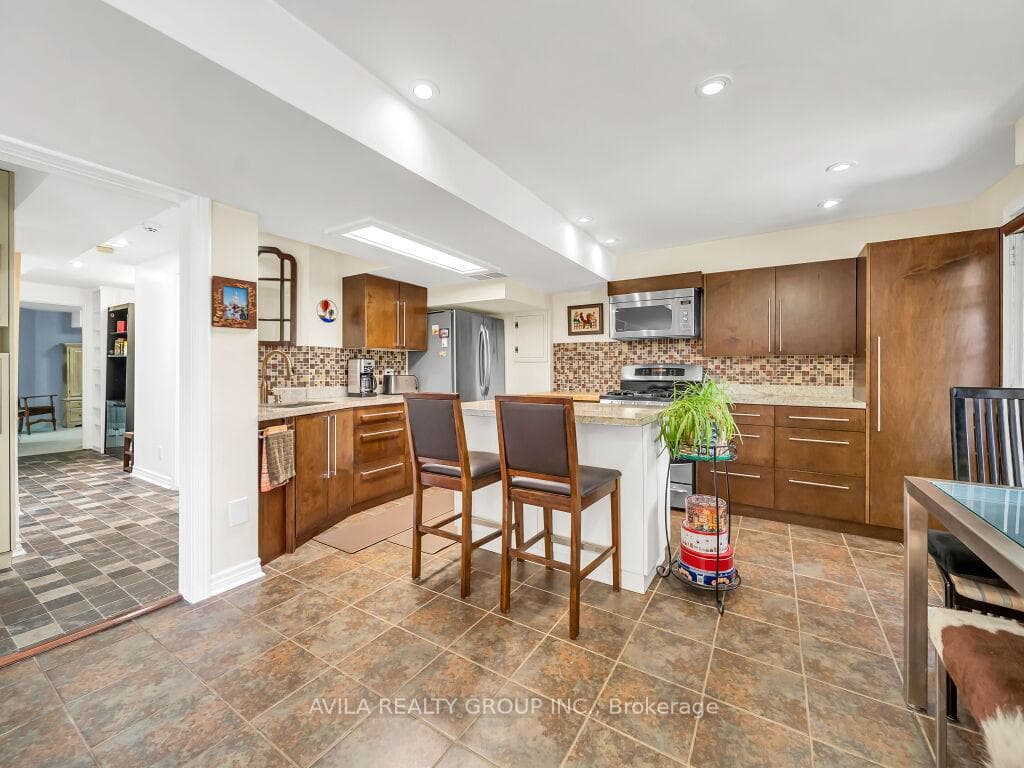 104 Southlake Boulevard photo 41