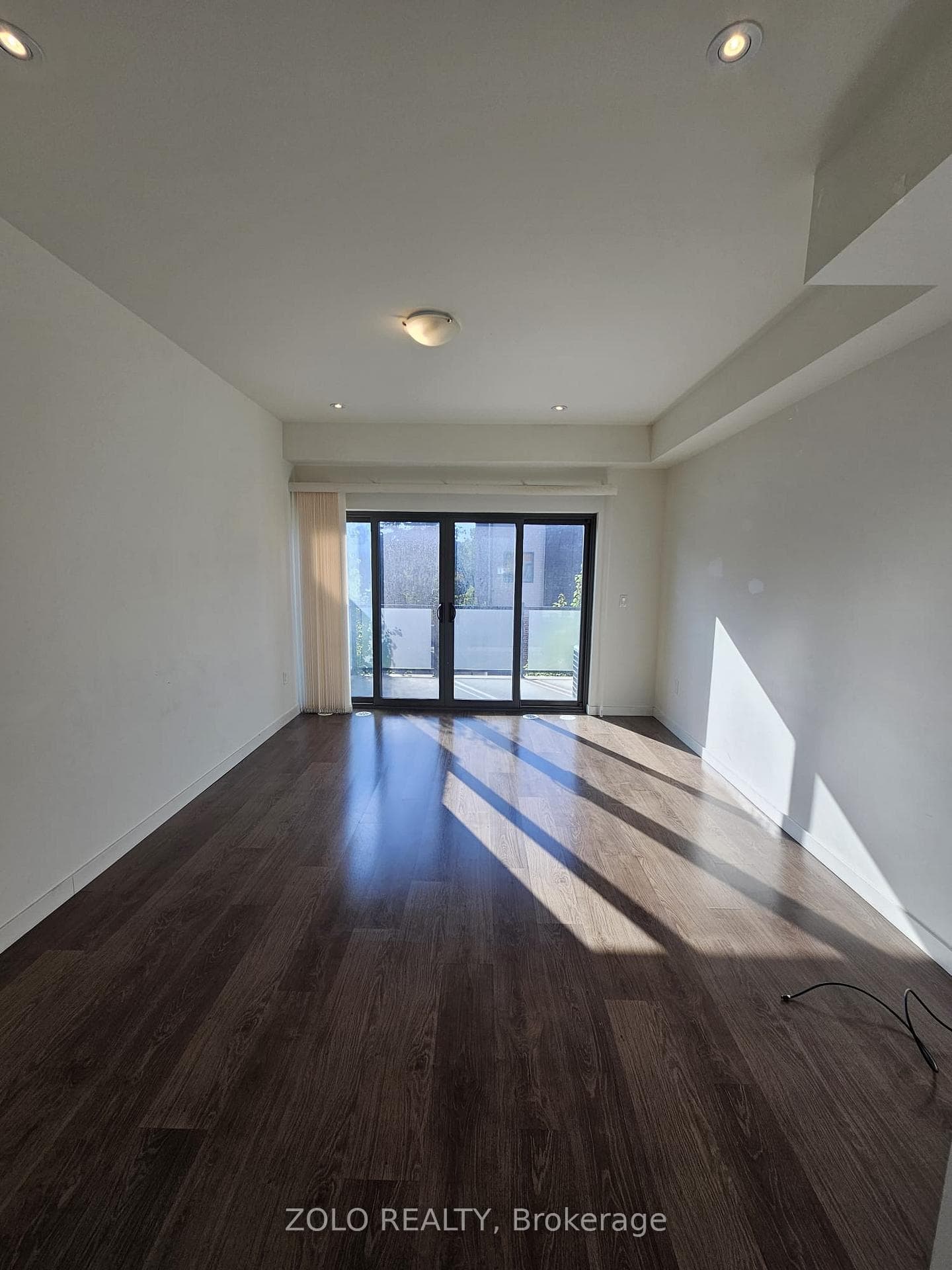 369 Essa Road Unit 96 photo 6