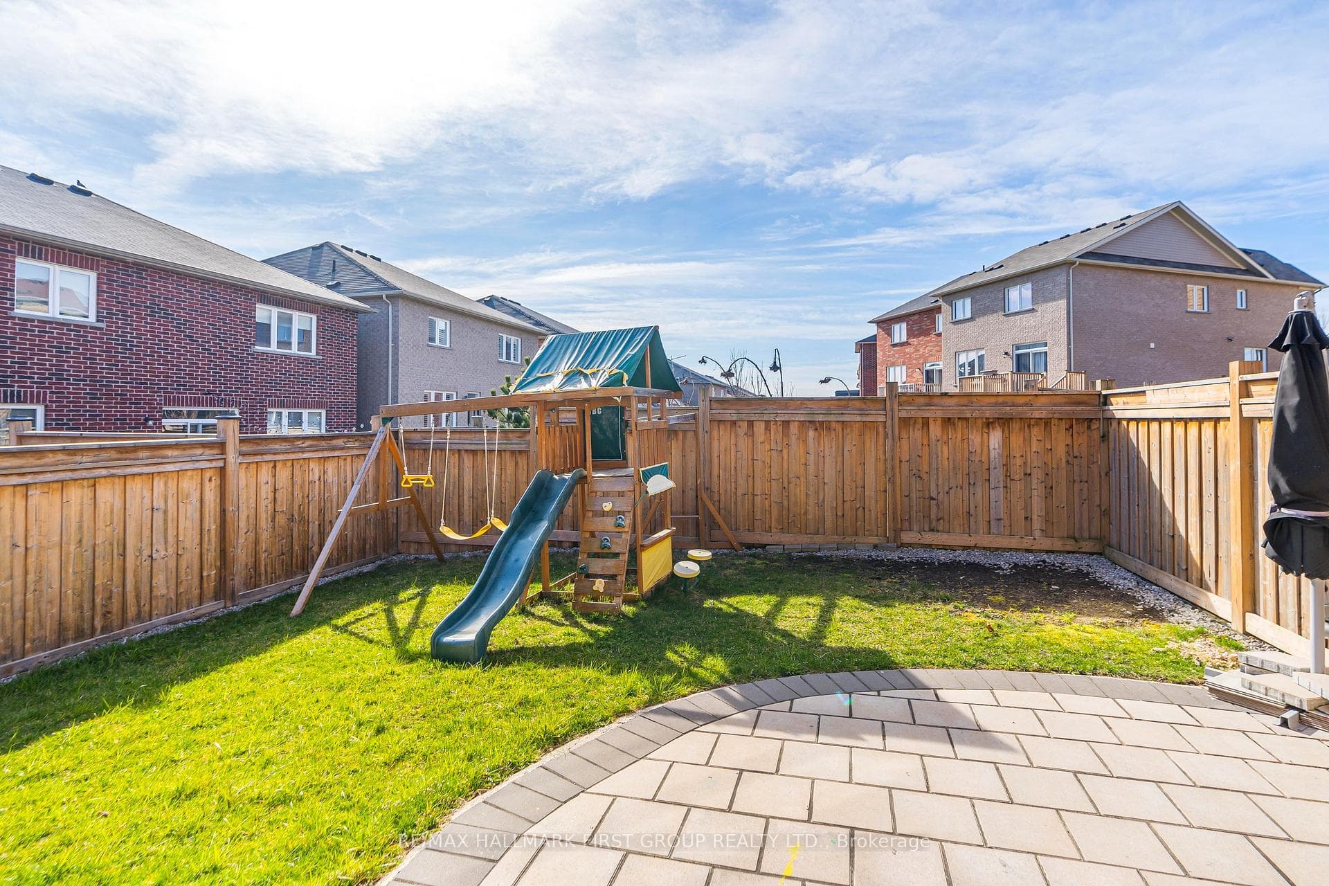 112 Garrardview Street photo 38