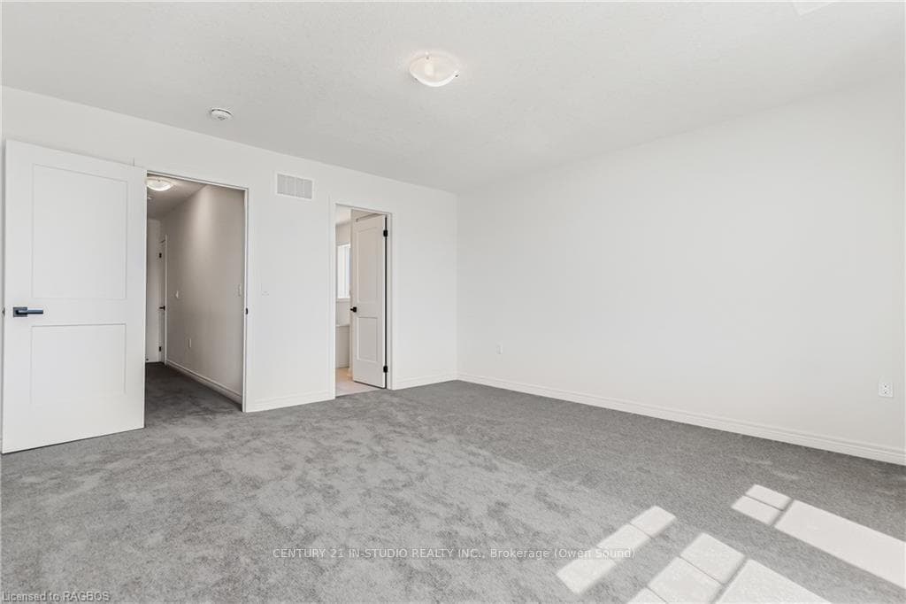 115 MACPHAIL Street photo 25
