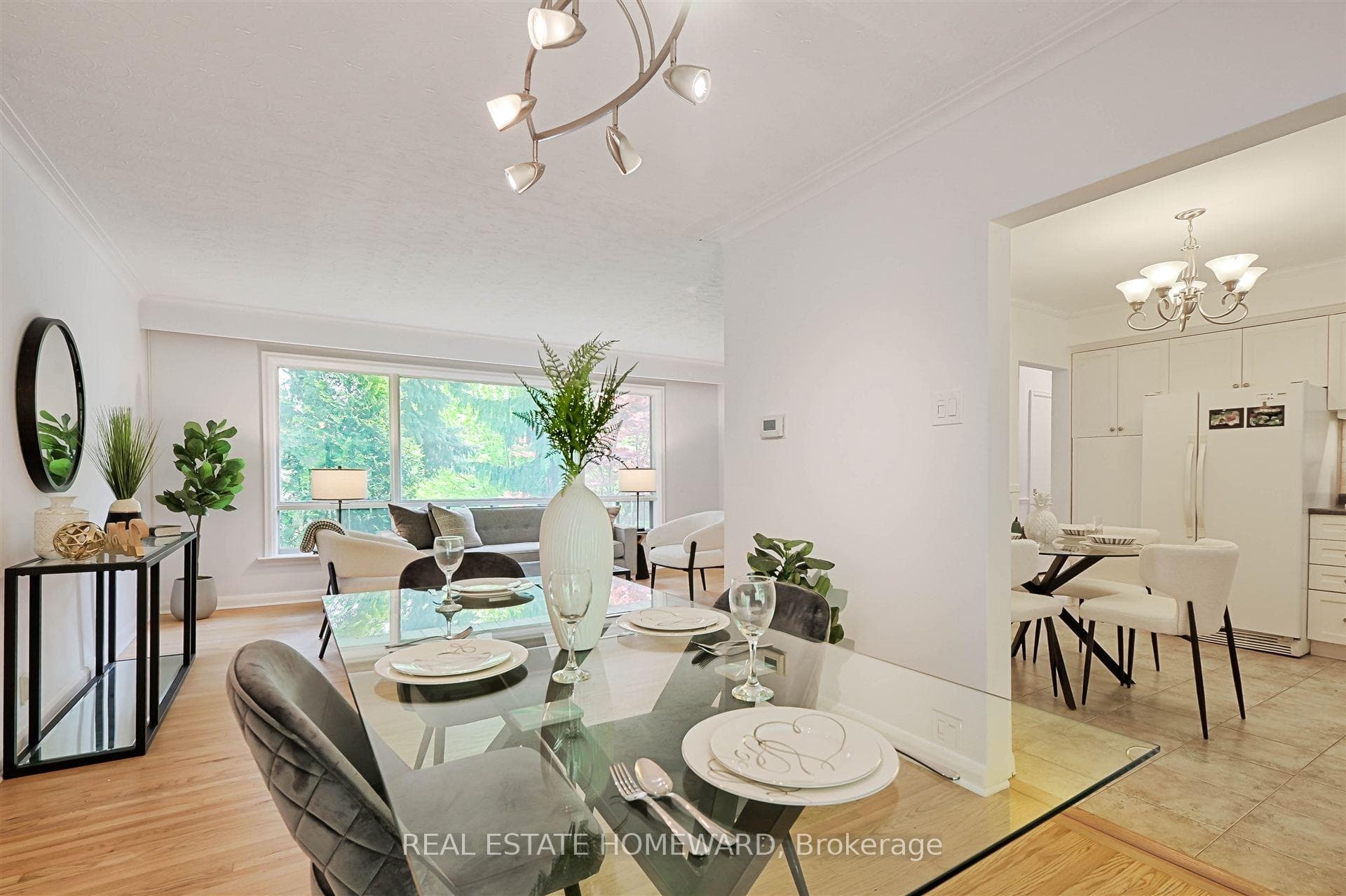 8 Burnview Crescent photo 7