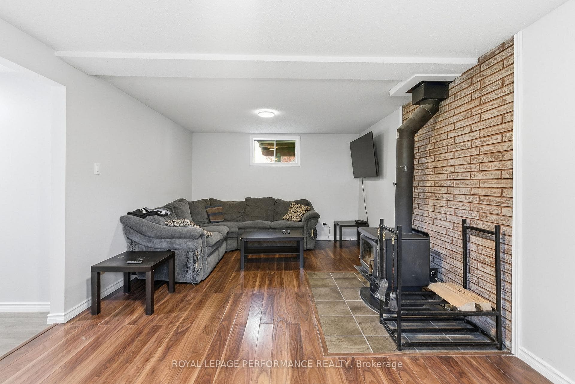 178 Robert Street photo 16