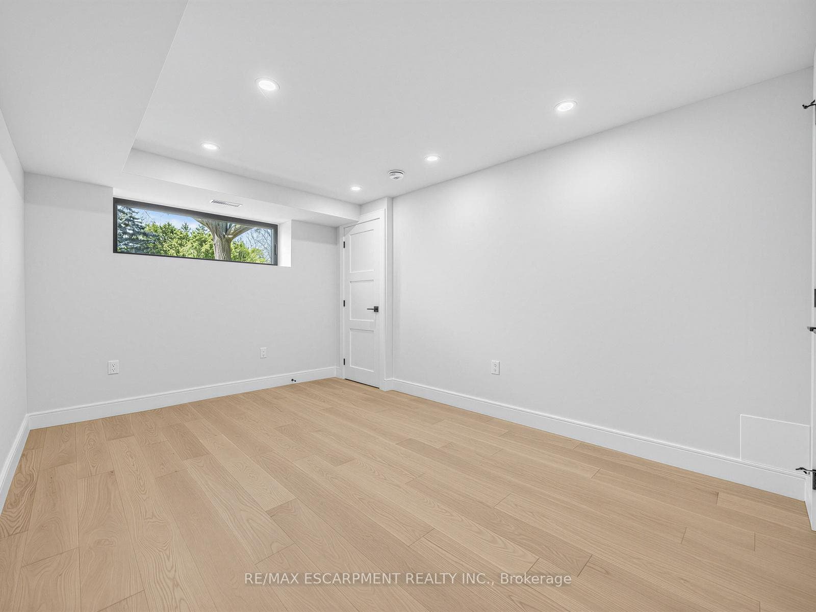 2488 Bridge Road photo 35