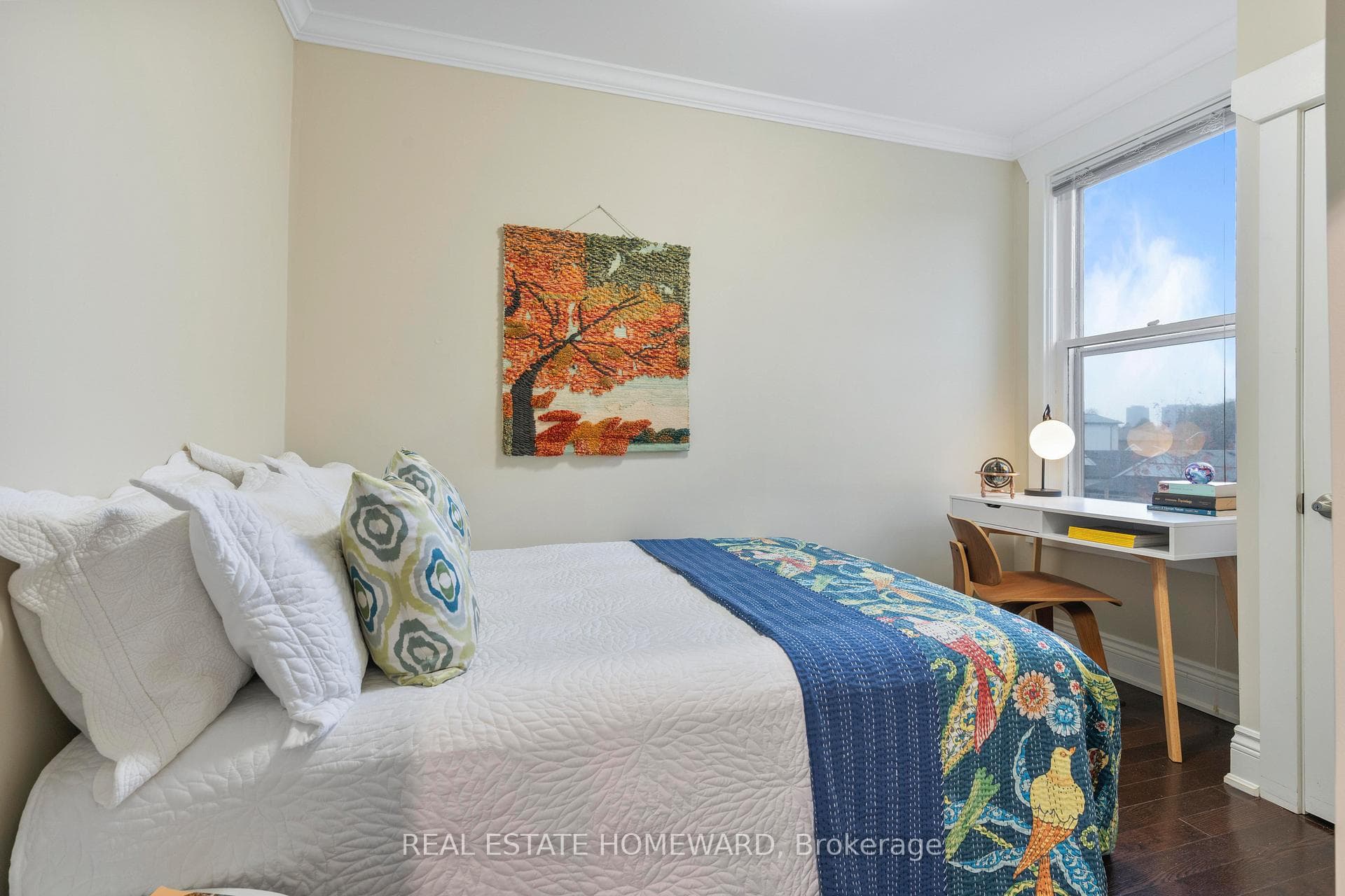 122 Barker Avenue photo 23