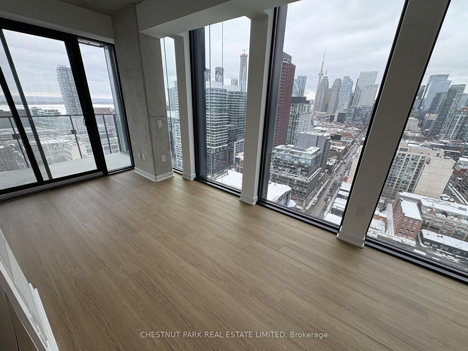 284 King Street Unit 2604 photo 1