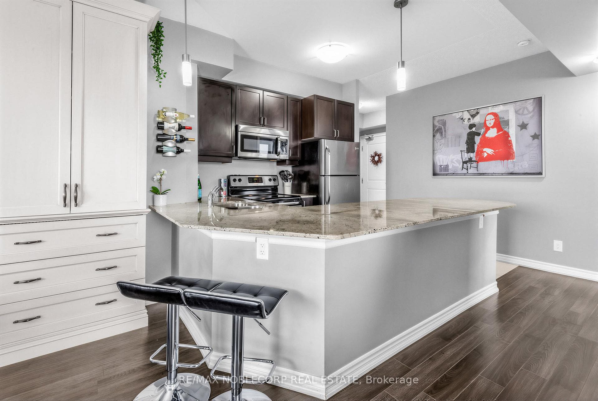 7730 Kipling Avenue Unit 610 photo 5