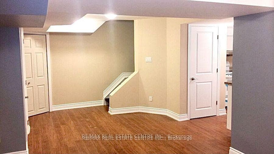 1411 Duval Drive photo 22