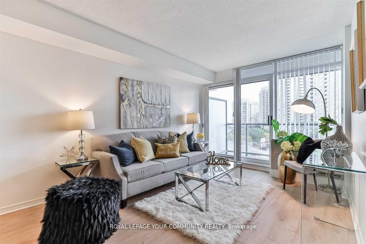 5500 Yonge Street Unit 601 photo 2