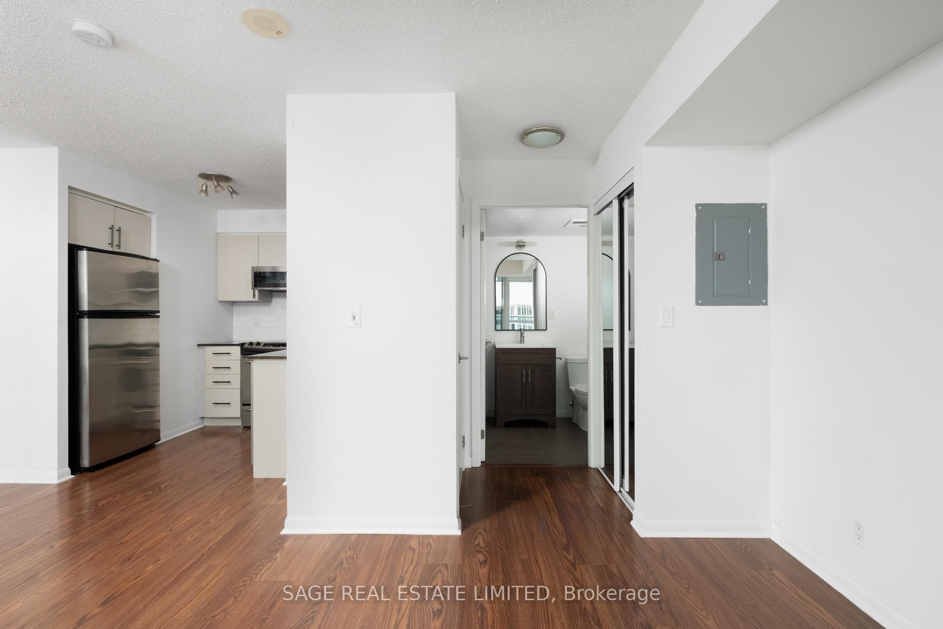 96 Saint Patrick Street Unit 1503 photo 9