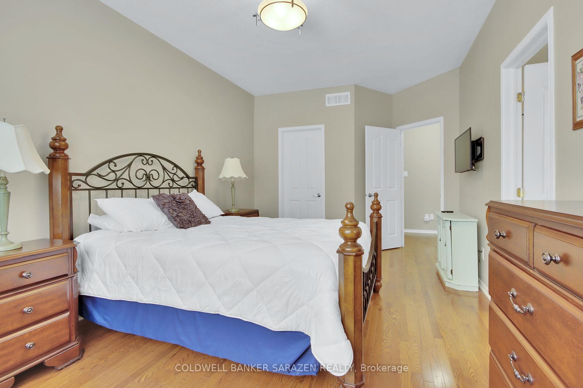 224 ALLGROVE Way photo 14