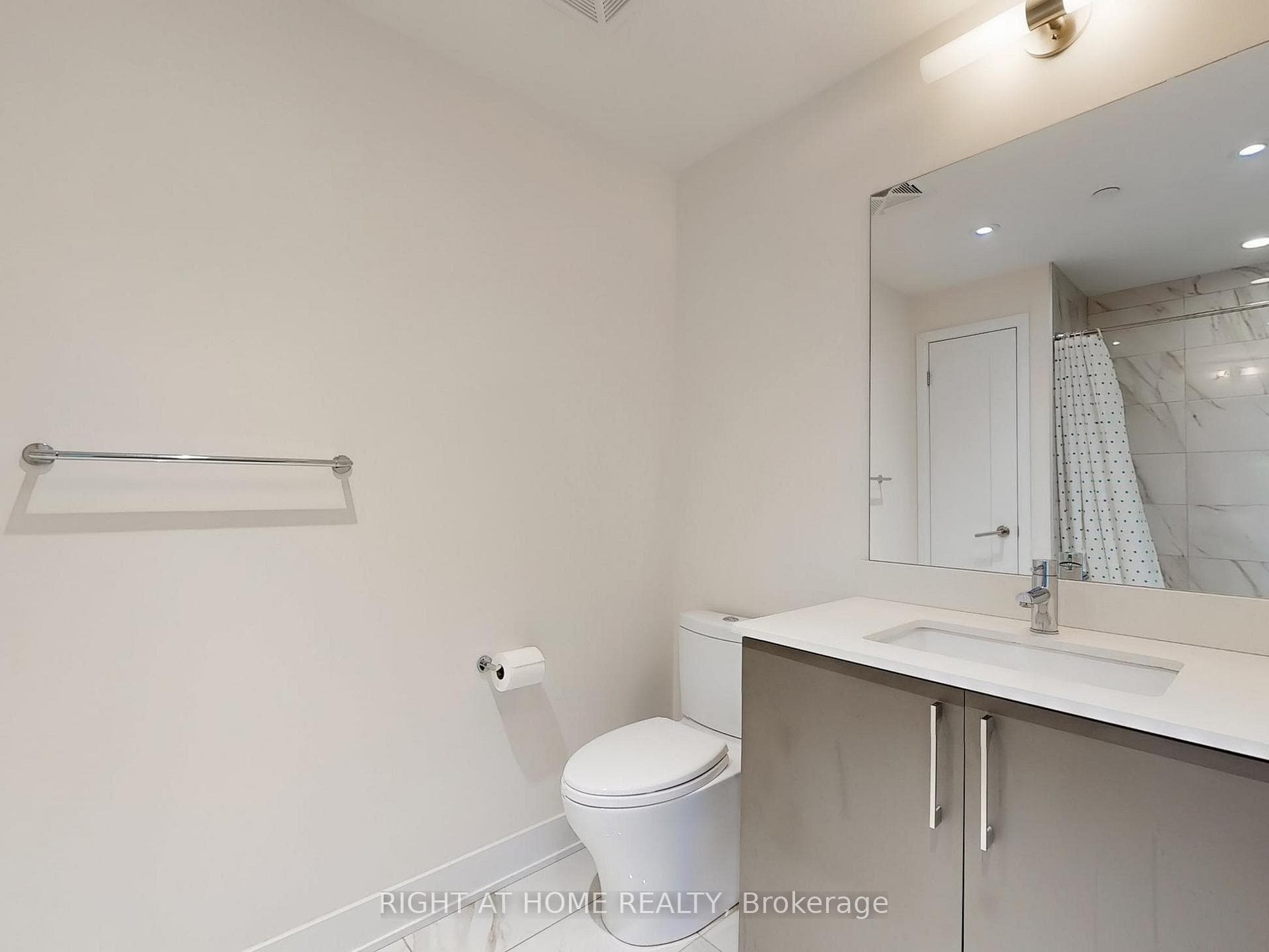88 Cumberland Street Unit 1601 photo 25
