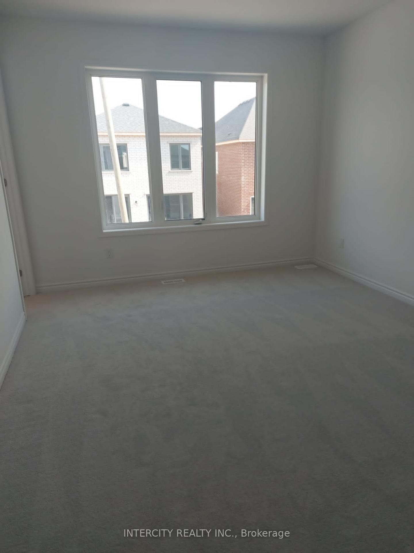 55 William Nador Street photo 14
