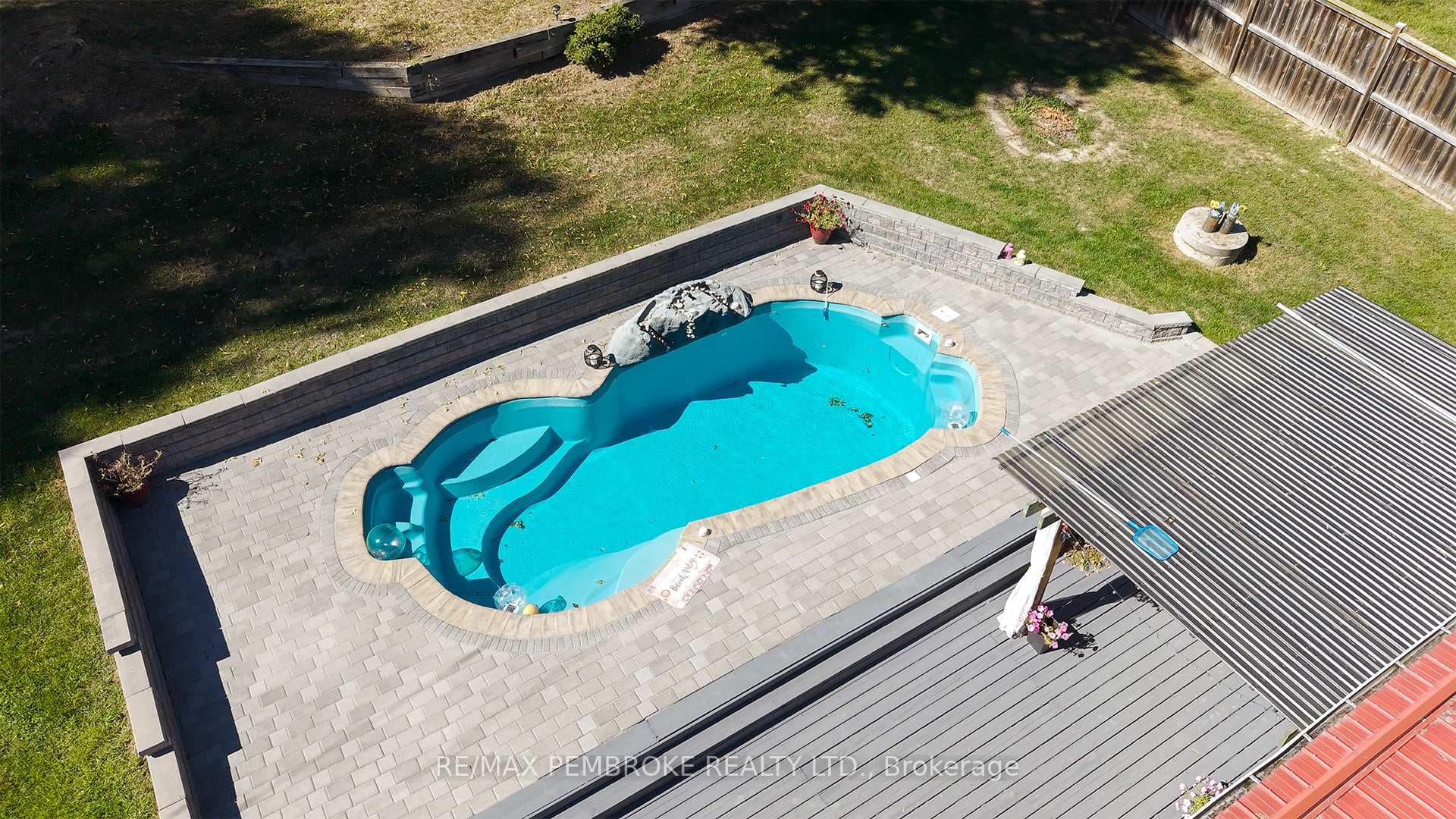 salt water heated fiberglass inground pool