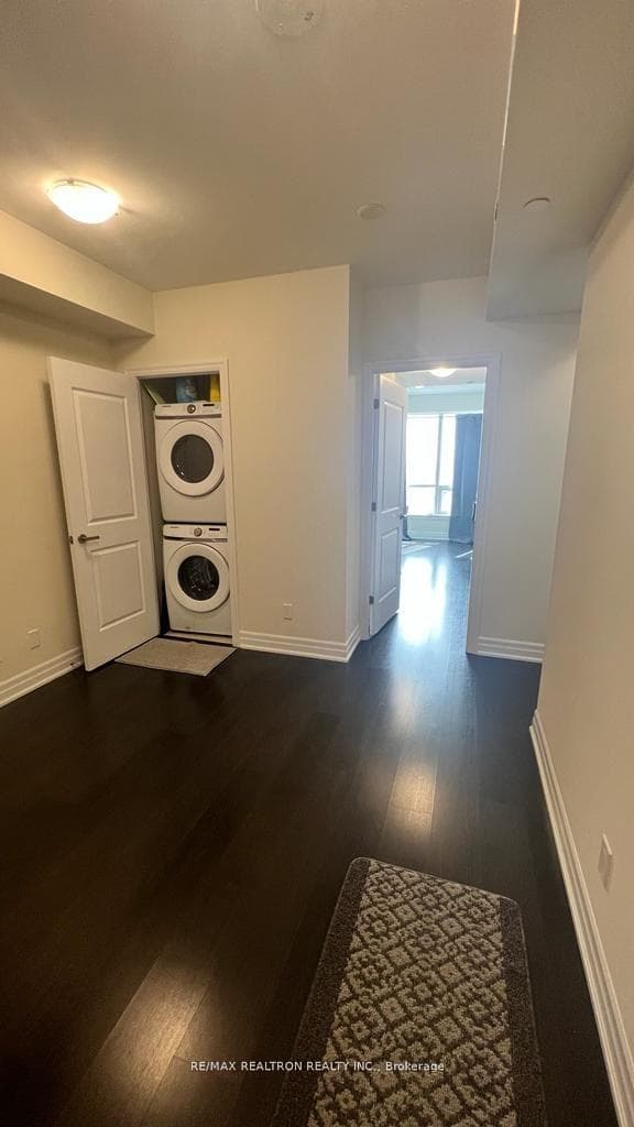 9075 Jane Street Unit 704 photo 17