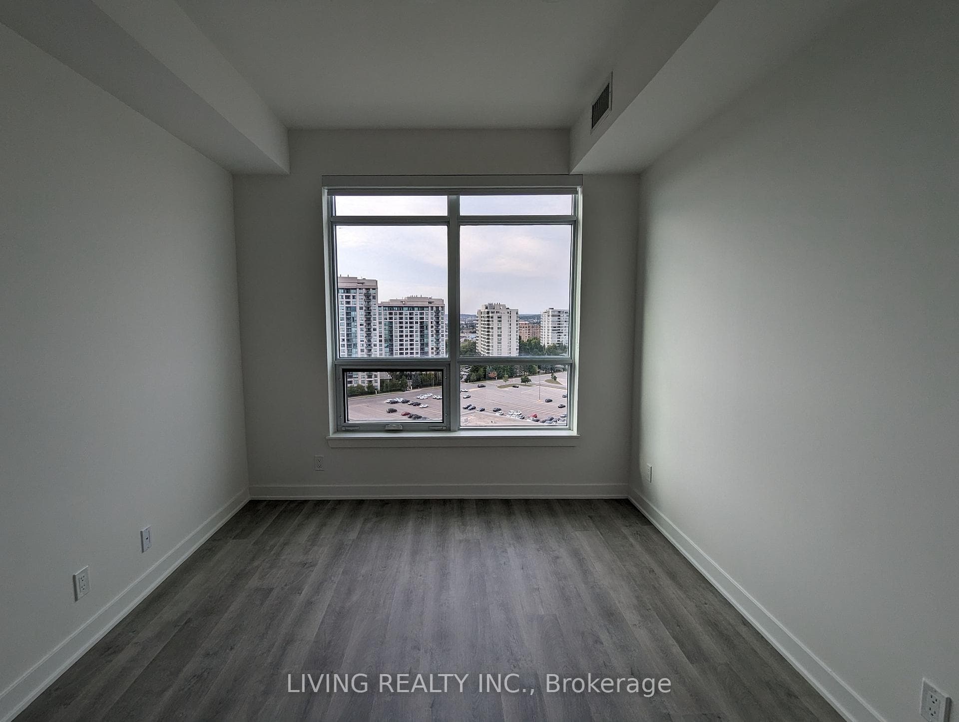 50 Upper Mall Way Unit B1207 photo 8