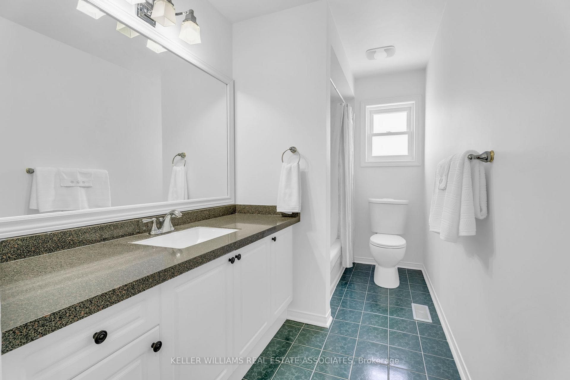 29 Browns Crescent photo 34