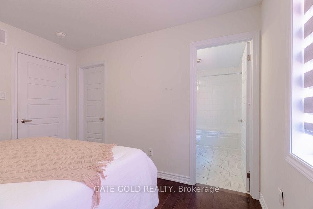 521 Barker Parkway photo 20