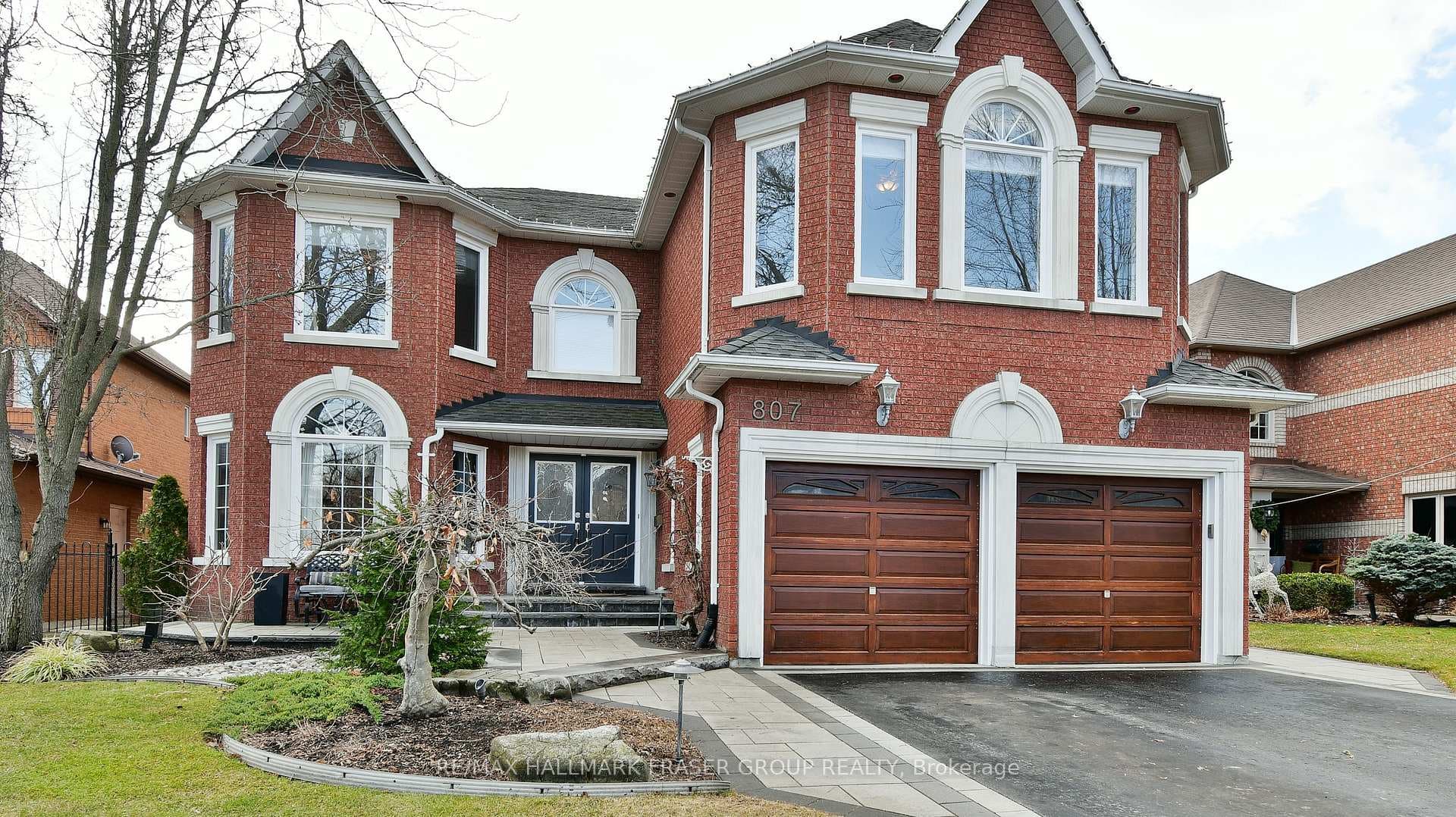 807 Primrose Court photo 1