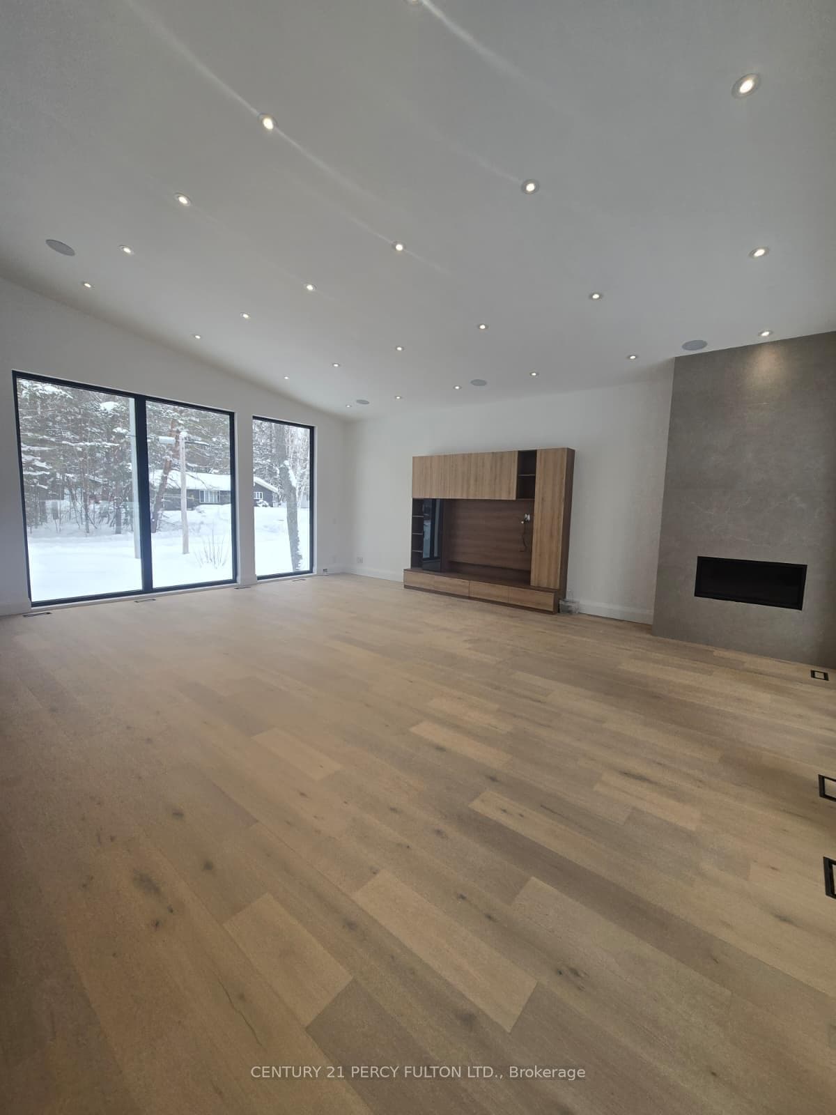 5 Robert Street photo 18
