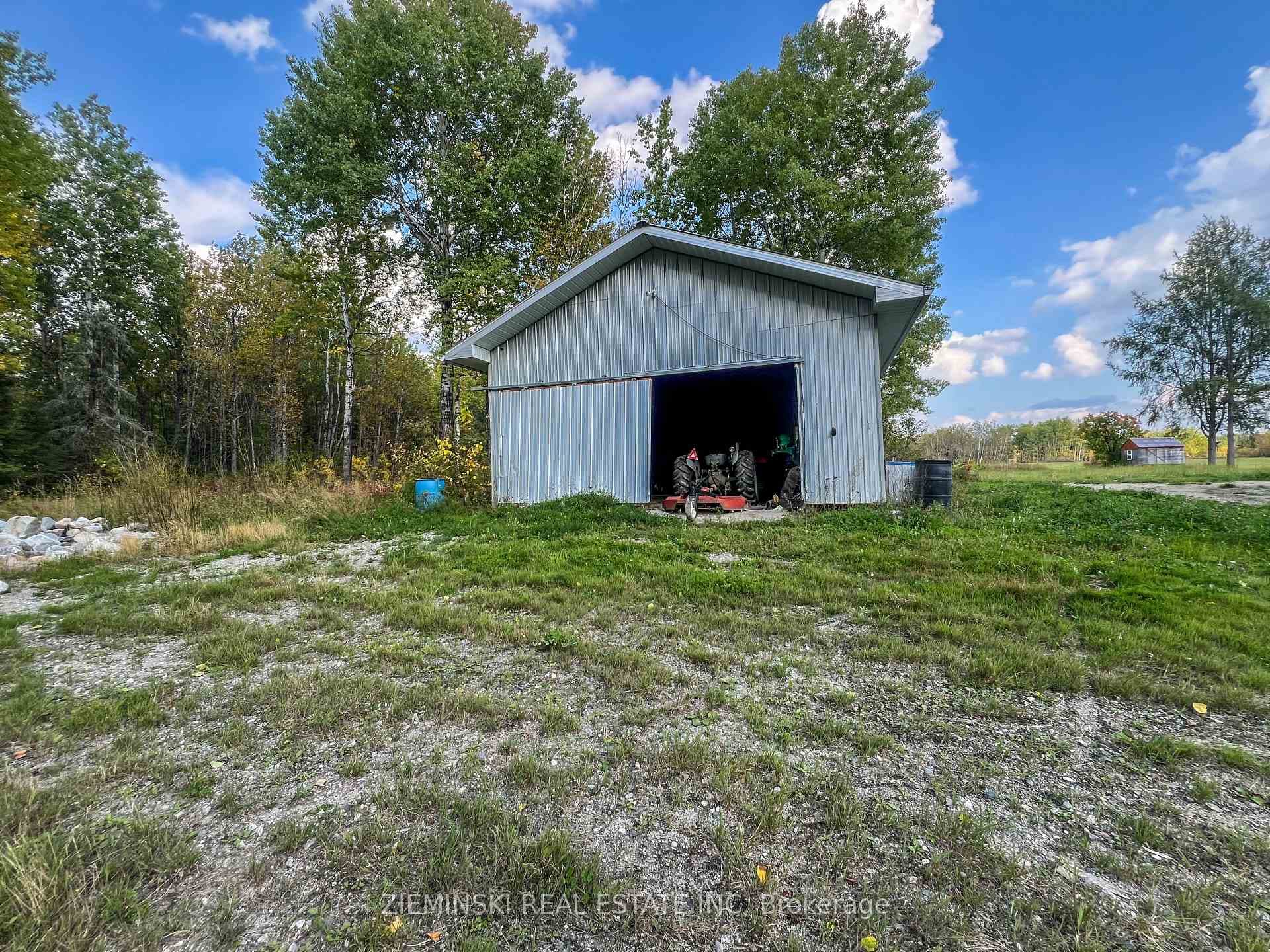 PT LT6&7 CON5 Fournier Township photo 17