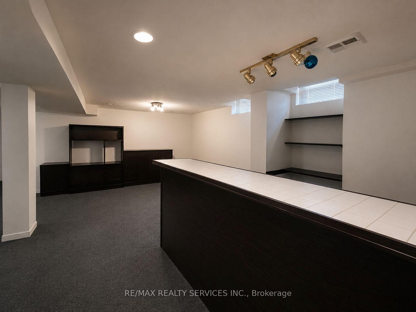 59 Stanwell Drive photo 33