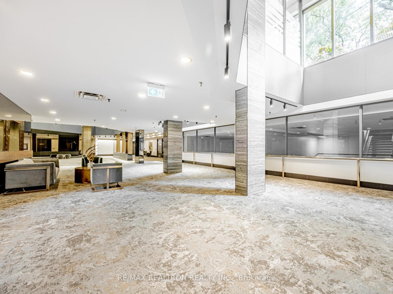 Lower Lobby_1910-131 Beecroft