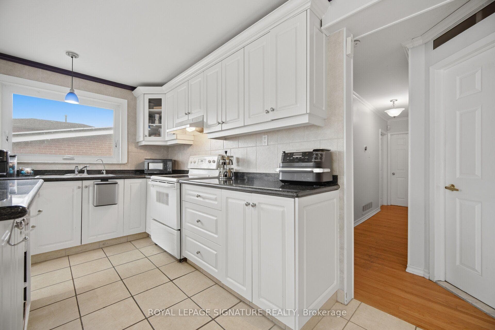 51 Wilton Drive photo 16
