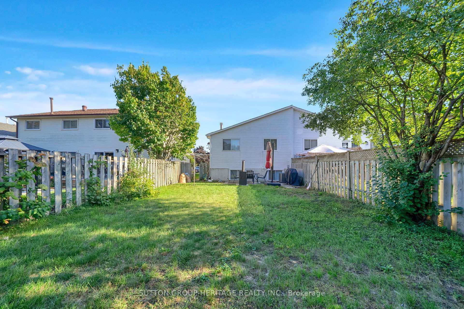 248 Northminster Court photo 37
