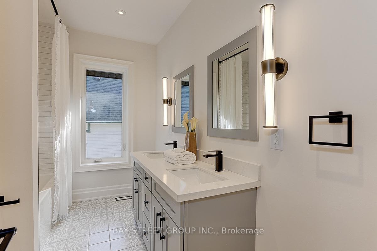 24 O'brien Avenue photo 36