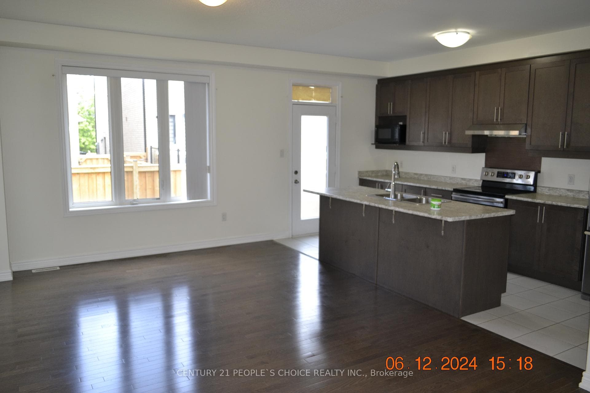 206 Fruitvale Circle photo 6